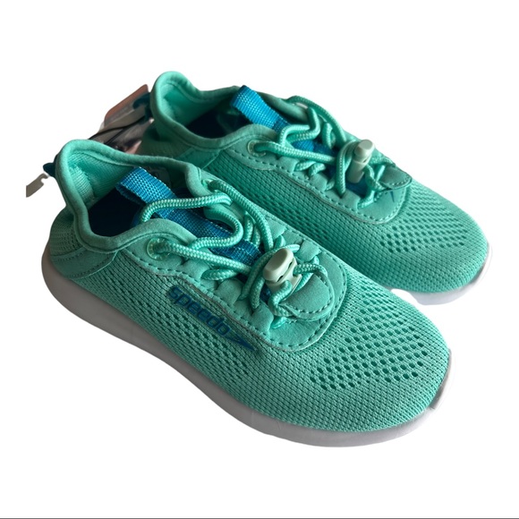 Speedo Kids Size Junior Small 11-12 Mint Splash Tidal Walker Water Shoes NWT